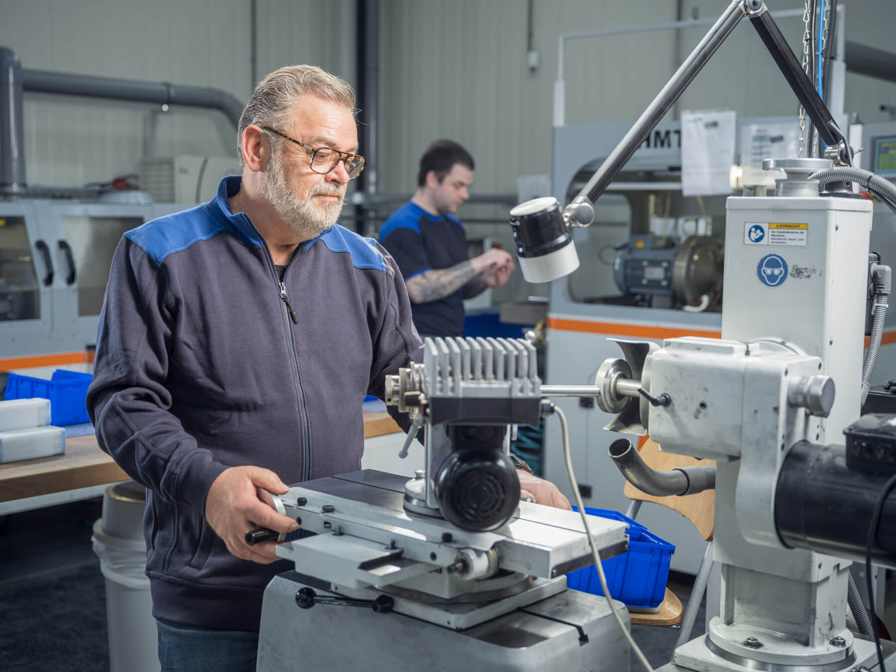 Er wordt fase geslepen en gezaagd